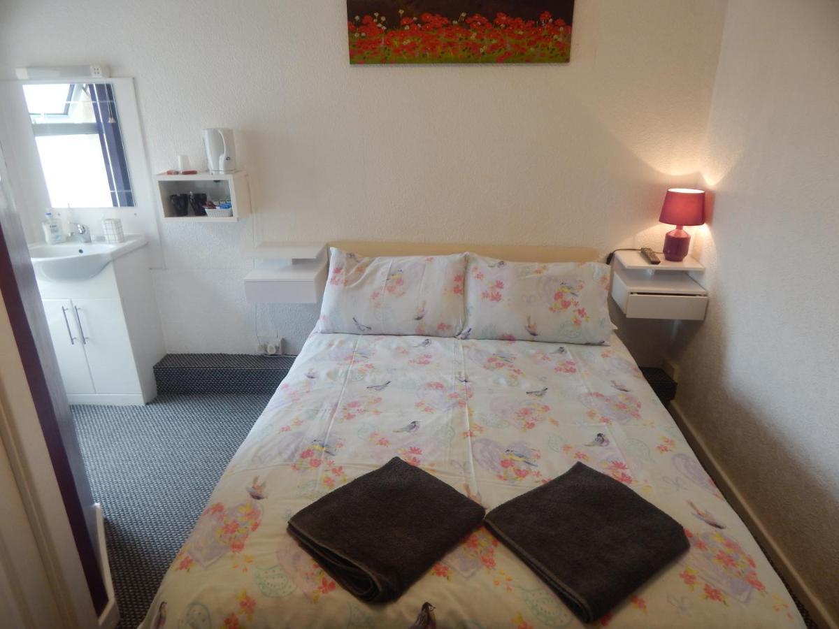Llanryan Guest House Blackpool Esterno foto