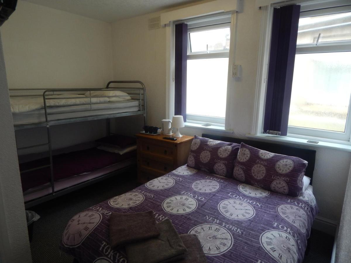 Llanryan Guest House Blackpool Esterno foto