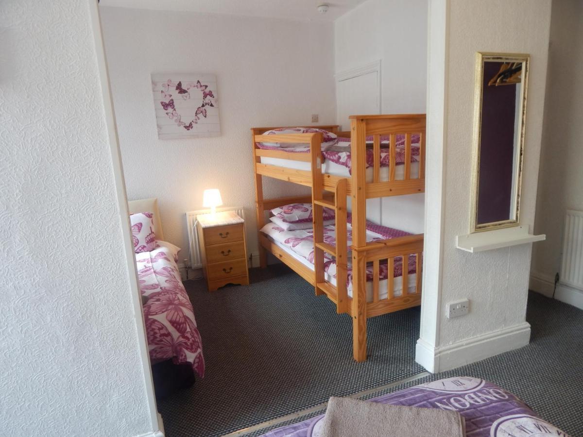 Llanryan Guest House Blackpool Esterno foto